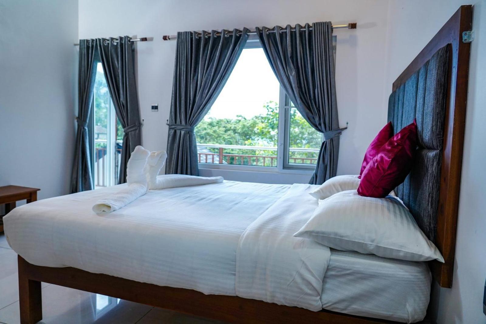 Misty Bush Munnar Bed & Breakfast Exterior photo
