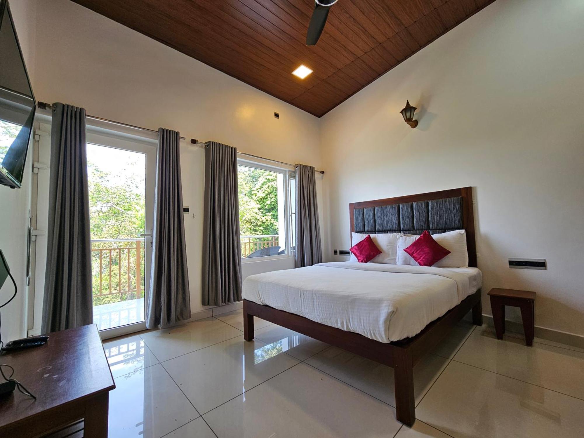 Misty Bush Munnar Bed & Breakfast Exterior photo