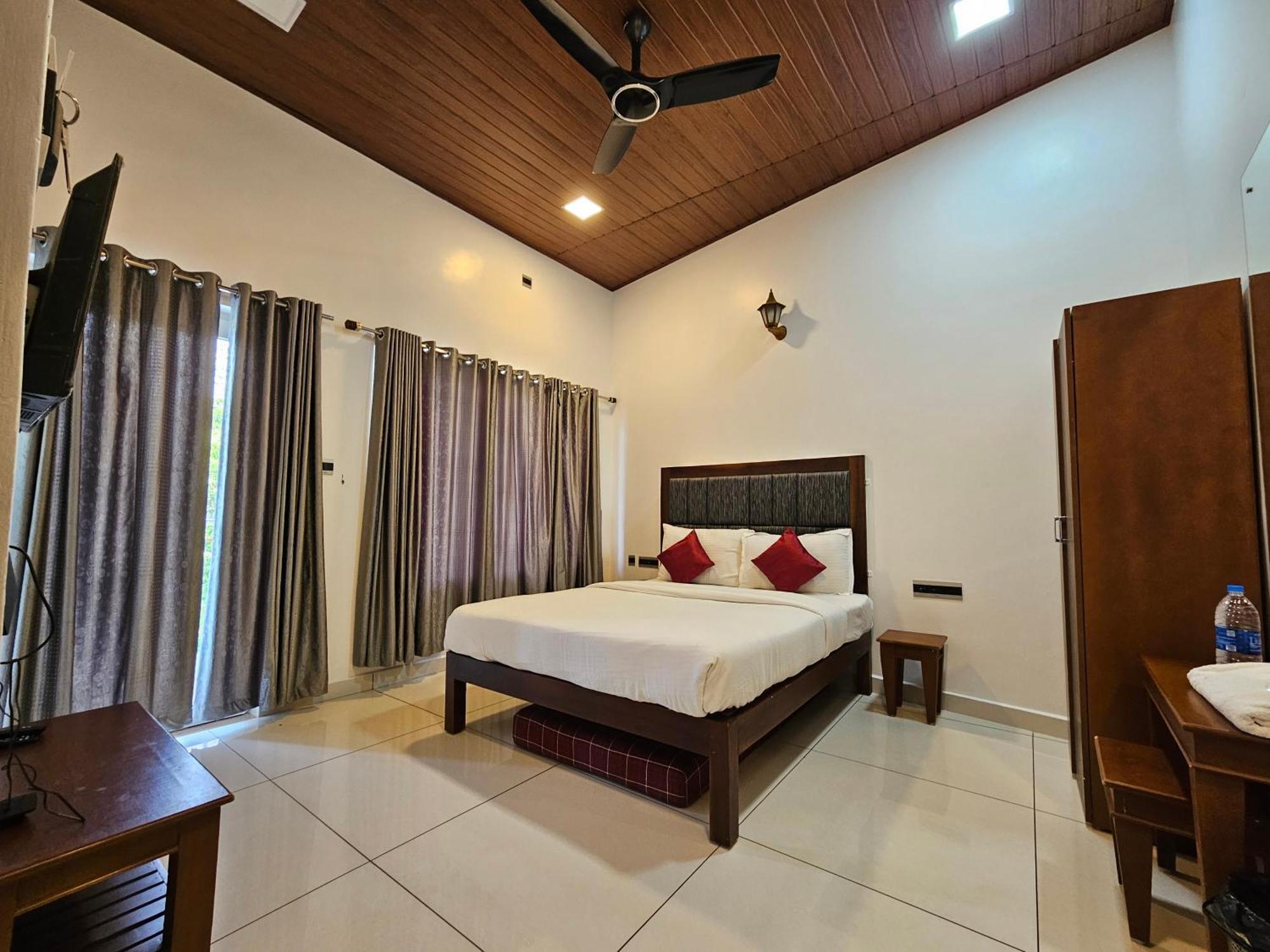 Misty Bush Munnar Bed & Breakfast Exterior photo